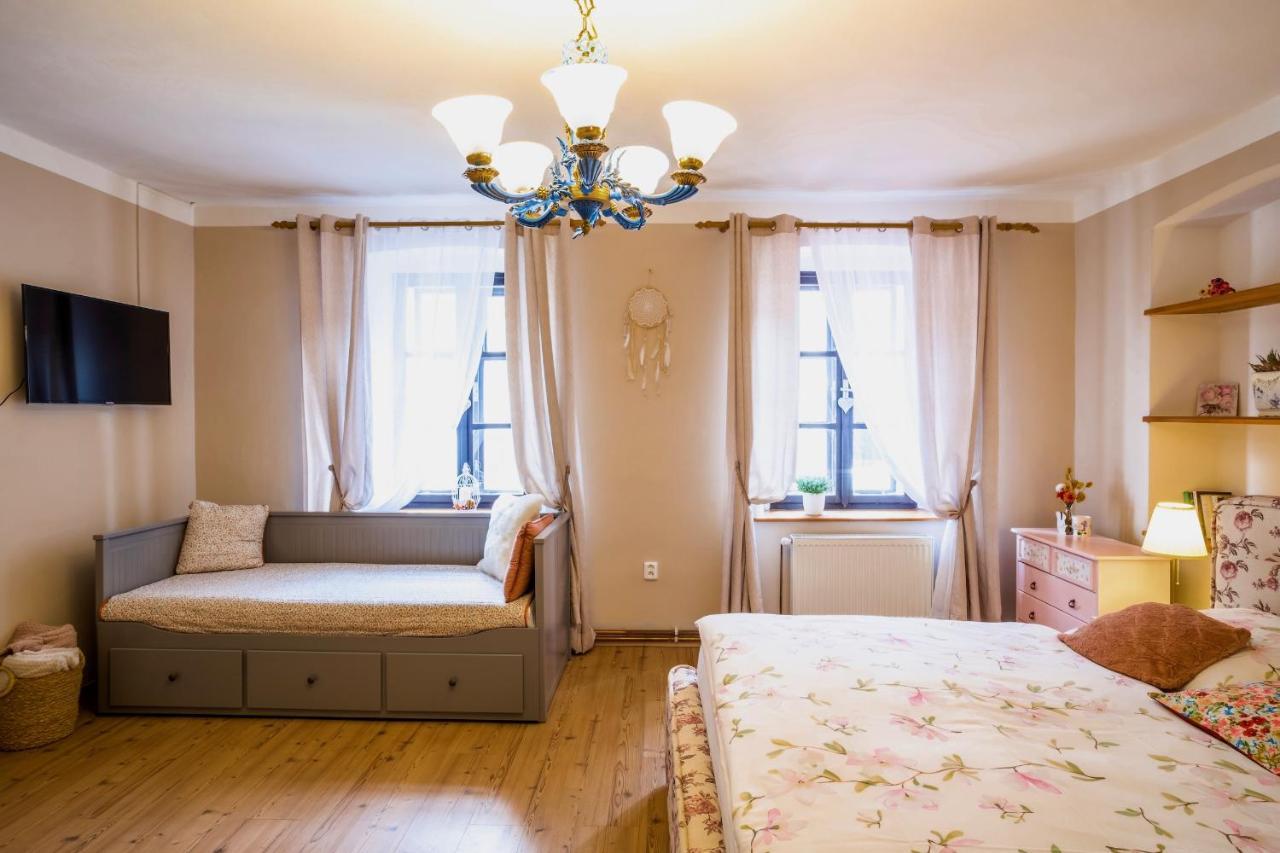 Rustic House V Luzickych Horach Leilighet Jiřetín pod Jedlovou Eksteriør bilde